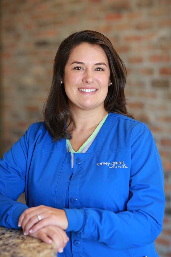 Ashley-b-hygienist-team